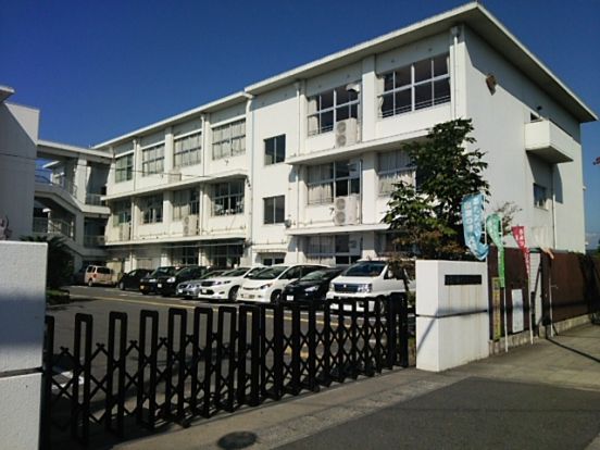 近江八幡市立安土小学校の画像