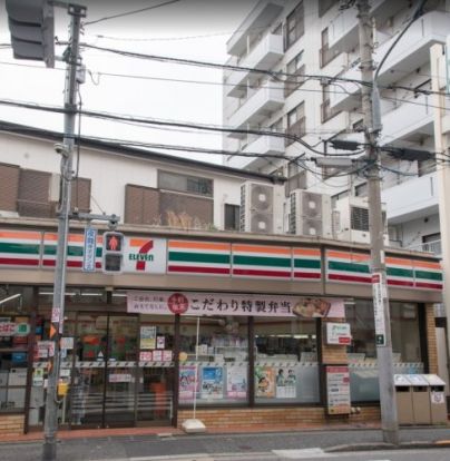 セブンイレブン 田端3丁目店の画像