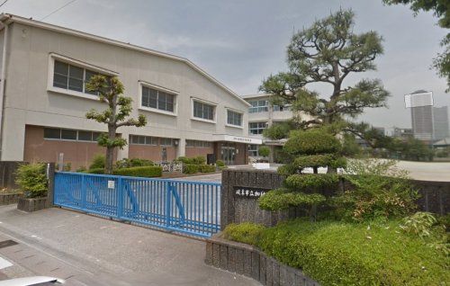 岐阜市立加納西小学校の画像