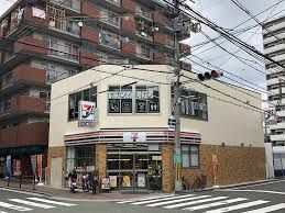 セブンイレブン 大阪日本橋東3丁目店の画像