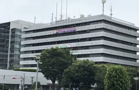 中野区役所の画像