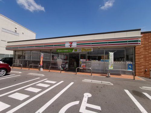 セブンイレブン 堺南花田町店の画像