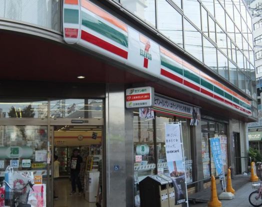 セブンイレブン 野田阪神駅前店の画像