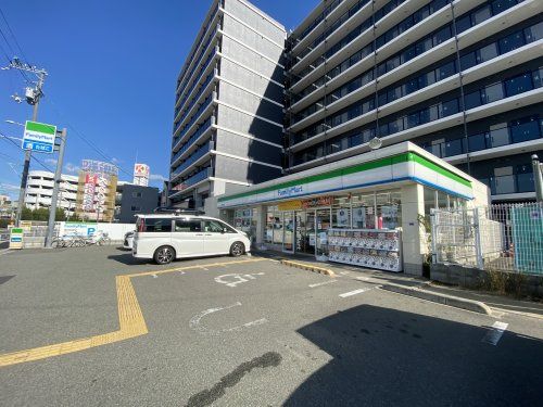 ファミリーマート 福島海老江店の画像