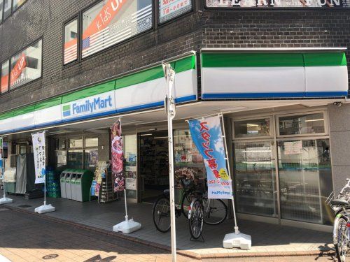 ファミリーマート 大田区役所前店の画像