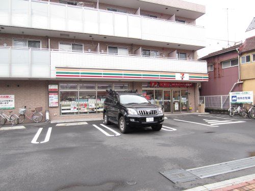 セブンイレブン 大田区西蒲田店の画像