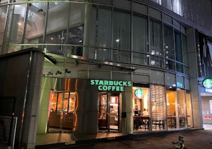 スターバックスコーヒー 北参道店の画像