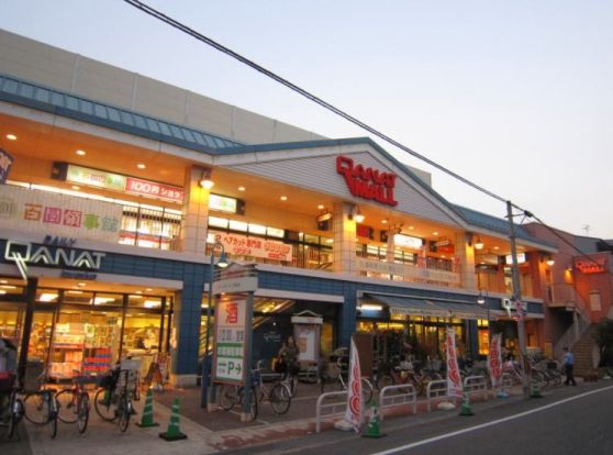 イズミヤ 桑津店の画像