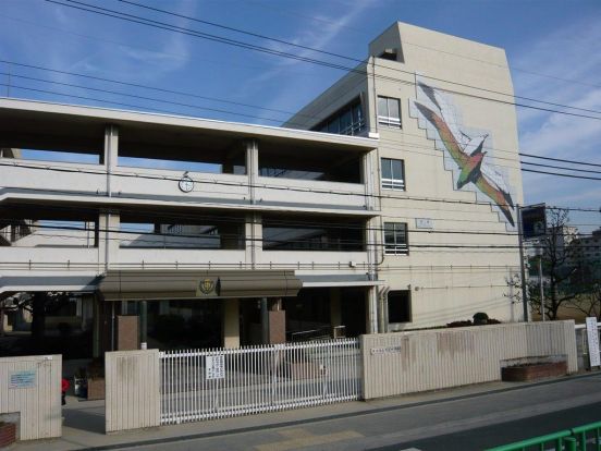 茨木市立天王中学校の画像