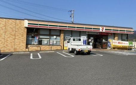 セブンイレブン 有田川町役場前店の画像
