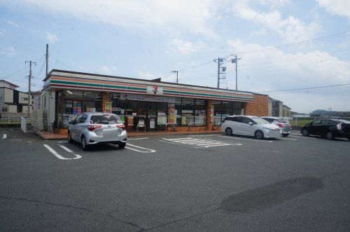 セブンイレブン北茨城下桜井店の画像