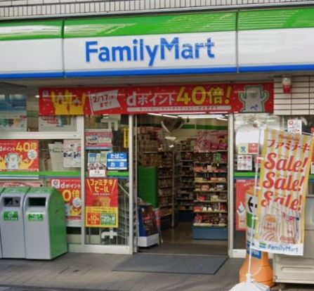 ファミリーマート 錦糸町ウインズ前店の画像