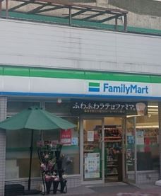 ファミリーマート 台東松が谷店の画像