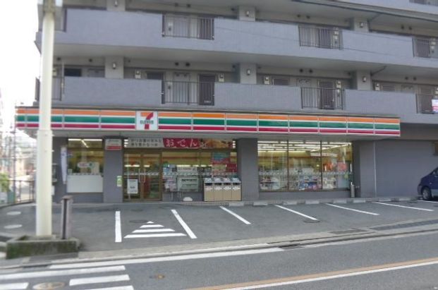 セブンイレブン 川崎百合丘店の画像