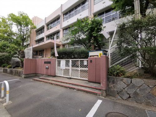 大阪狭山市立西小学校の画像