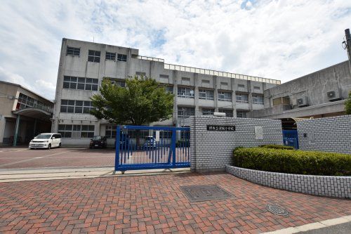 堺市立深阪小学校の画像