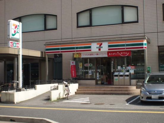  セブンイレブン千葉みなと駅前店の画像