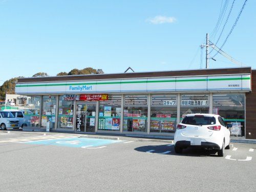 ファミリーマート 御坊塩屋店の画像