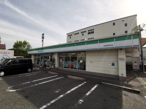 ファミリーマート 泉北敷物団地店の画像