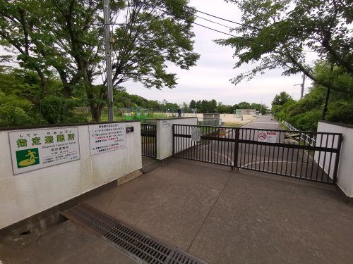 堺市立桃山台小学校の画像