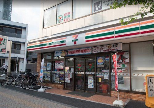 セブン-イレブン 北区王子神社前店の画像