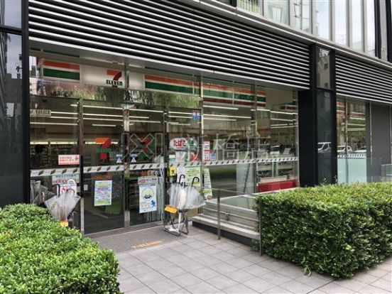 セブンイレブン 銀座2丁目店の画像