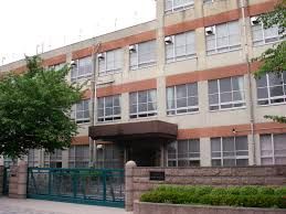 名古屋市立あずま中学校の画像