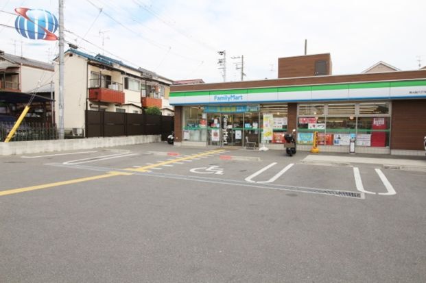 ファミリーマート 東大阪六万寺町店の画像