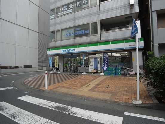 ファミリーマート　相模大野駅前店の画像