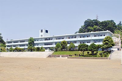 小田原市立国府津中学校の画像