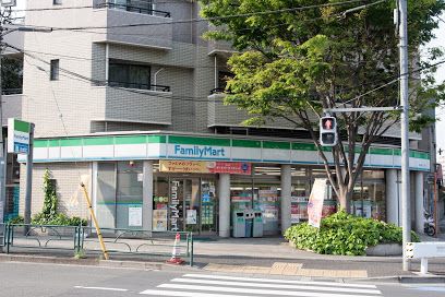 ファミリーマート 恵比寿二丁目店の画像