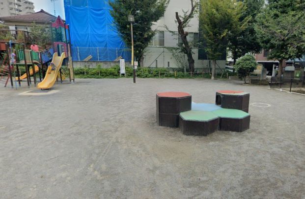 渋谷区立幡ヶ谷第二公園の画像