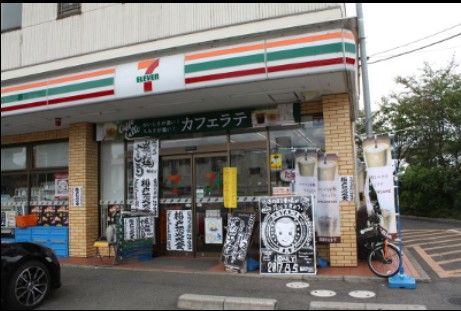 セブンイレブン 松戸小山店の画像