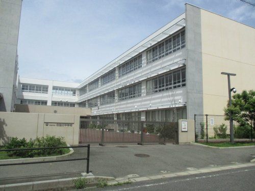 日進市立日進北中学校の画像