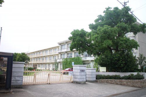 半田市立岩滑小学校の画像