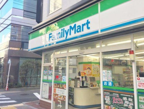 ファミリーマートお茶の水店の画像