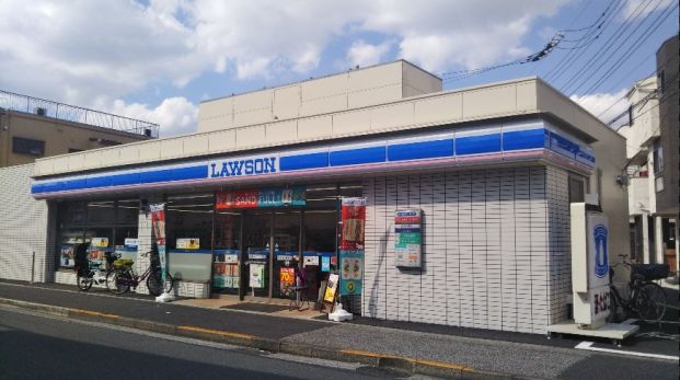 ローソン 足立中央本町五丁目店の画像