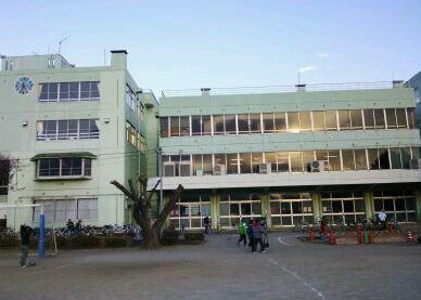 妻田小学校の画像