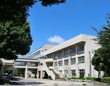 藤塚中学校の画像
