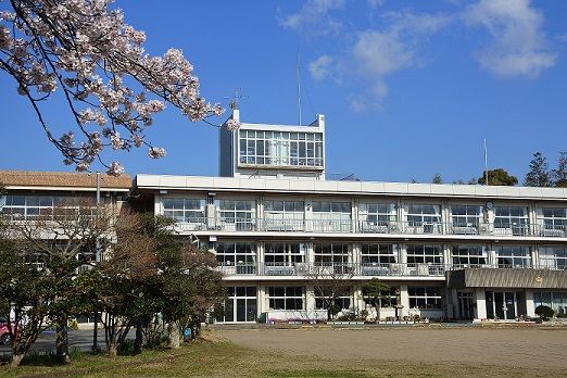 栄町立安食小学校の画像