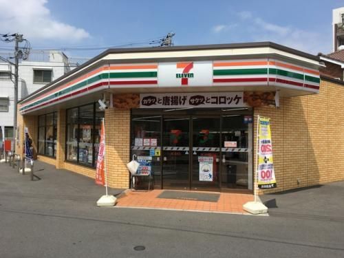 セブンイレブン 鶴ヶ島東店の画像