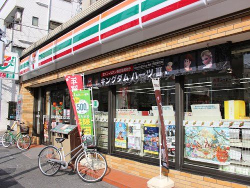 セブンイレブン 北区昭和町店の画像