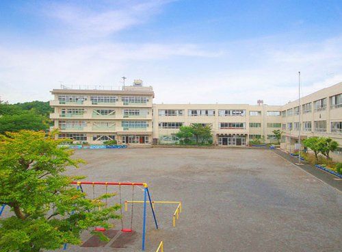 本町田東小学校の画像