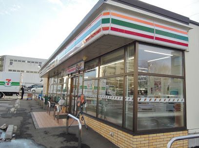 セブンイレブン 須坂馬場町店の画像