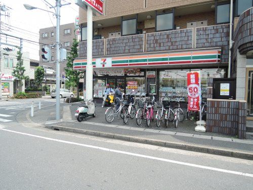 セブンイレブン 東船橋2丁目店の画像