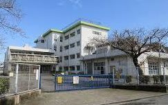 山下小学校の画像