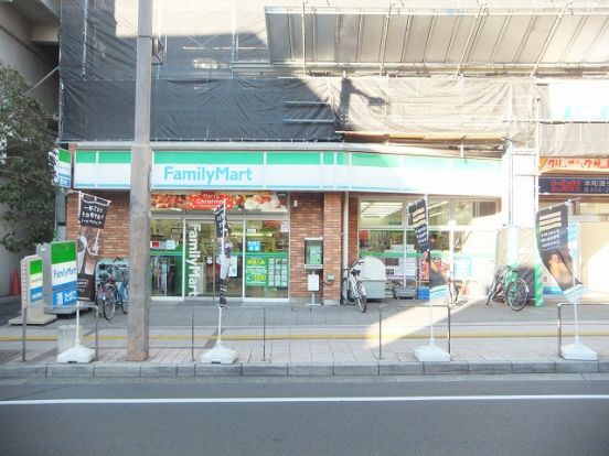 ファミリーマート 船橋本町一丁目店の画像