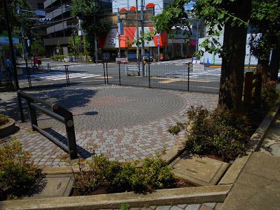 中野区立チューリップ公園の画像