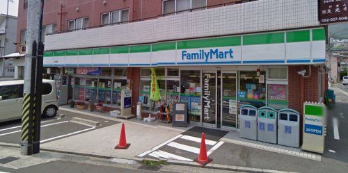 ファミリーマート 古江西店の画像