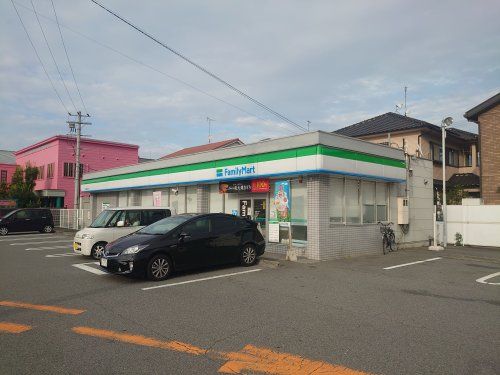 ファミリーマート　姫路亀山店の画像